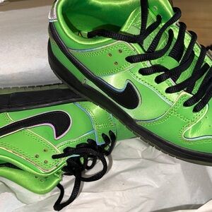 Nike Green and Black Athletic Shoes